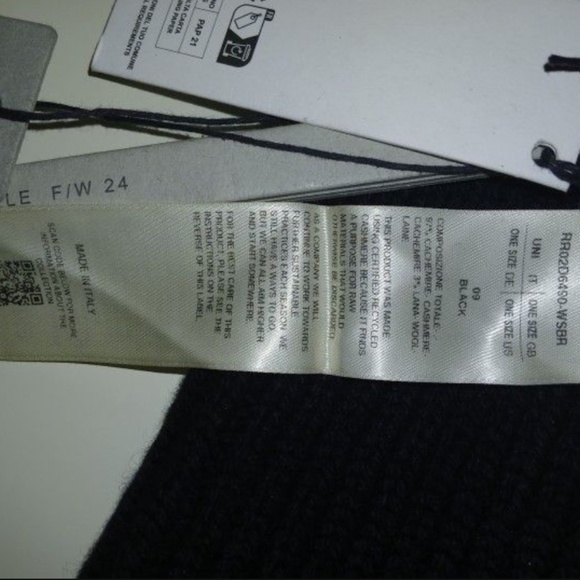 Rick Owens Sphinx Skull Balaclava Brand New Black one size - Picture 5 of 6